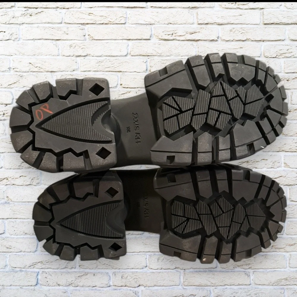New Current Mood White and Black Mary Jane Platforms by Dolls Kill Size 10